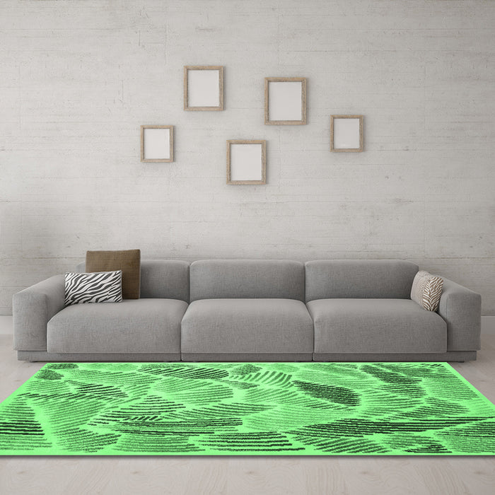 Machine Washable Abstract Emerald Green Contemporary Area Rugs in a Living Room,, wshcon1177emgrn