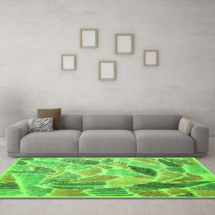 Machine Washable Abstract Green Contemporary Area Rugs in a Living Room,, wshcon1177grn