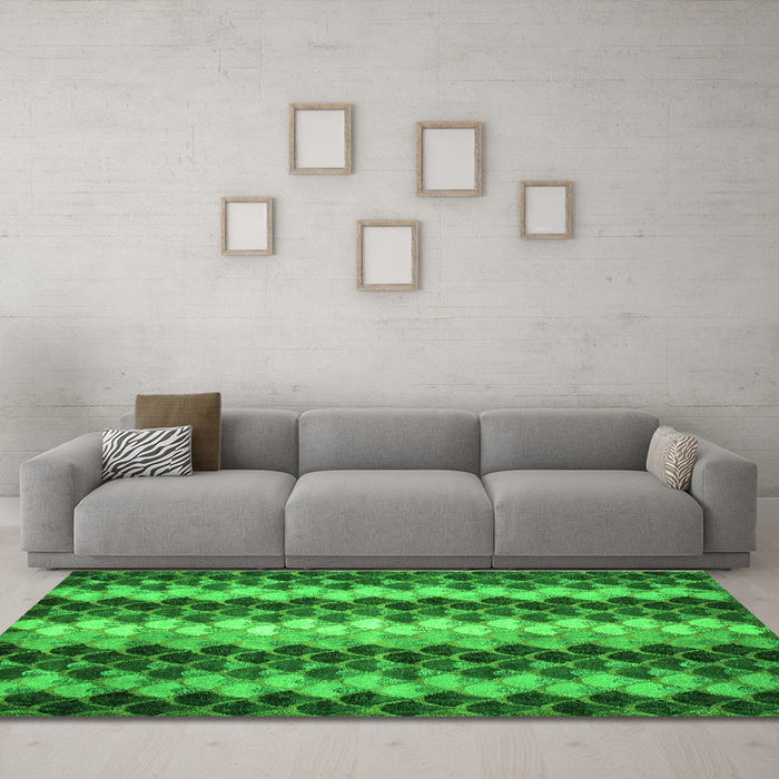 Machine Washable Abstract Green Contemporary Area Rugs in a Living Room,, wshcon1178grn