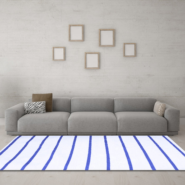 Machine Washable Solid Blue Modern Rug in a Living Room, wshcon1179blu