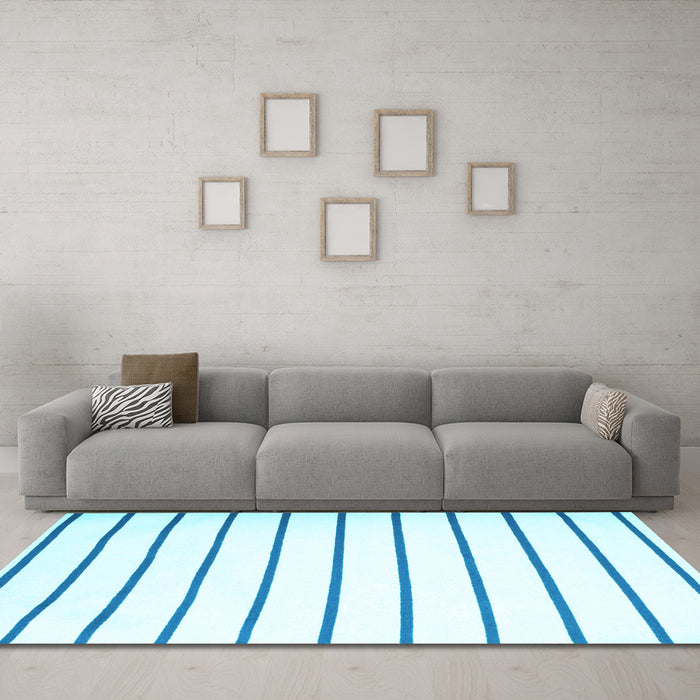 Machine Washable Solid Light Blue Modern Rug in a Living Room, wshcon1179lblu