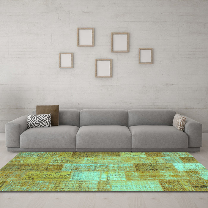 Machine Washable Patchwork Turquoise Transitional Area Rugs in a Living Room,, wshcon1185turq