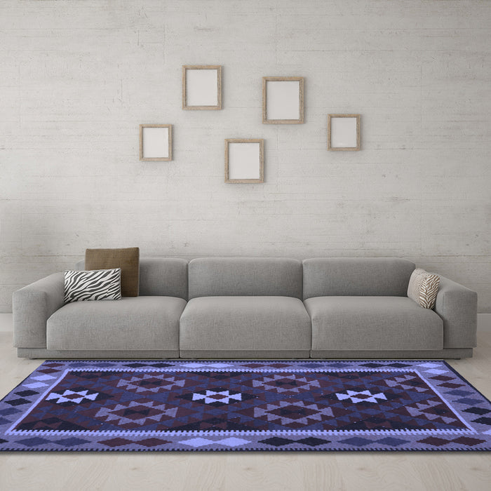 Machine Washable Oriental Blue Traditional Rug in a Living Room, wshcon1188blu
