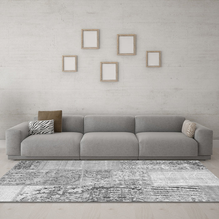 Machine Washable Patchwork Gray Transitional Rug in a Living Room,, wshcon1190gry