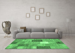 Machine Washable Patchwork Emerald Green Transitional Area Rugs in a Living Room,, wshcon1198emgrn