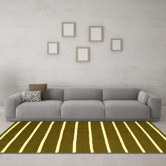 Machine Washable Abstract Yellow Contemporary Rug in a Living Room, wshcon1199yw