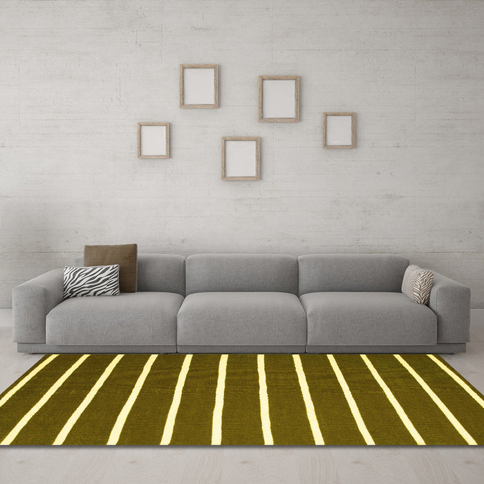Machine Washable Abstract Yellow Contemporary Rug in a Living Room, wshcon1200yw