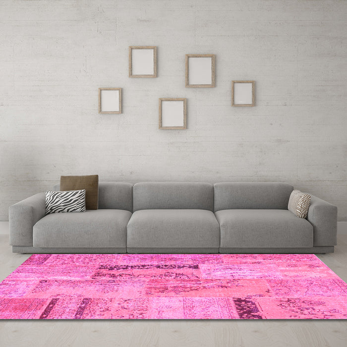 Machine Washable Patchwork Pink Transitional Rug in a Living Room, wshcon1201pnk