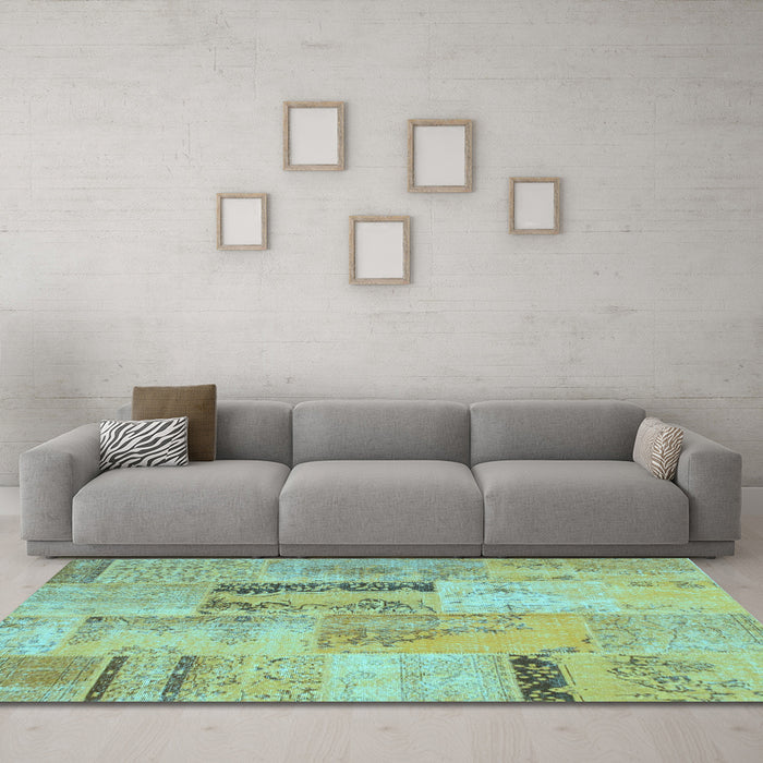 Machine Washable Patchwork Light Blue Transitional Rug in a Living Room, wshcon1201lblu