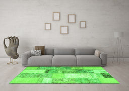 Machine Washable Patchwork Green Transitional Area Rugs in a Living Room,, wshcon1204grn