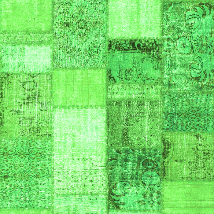Serging Thickness of Machine Washable Patchwork Green Transitional Area Rugs, wshcon1204grn