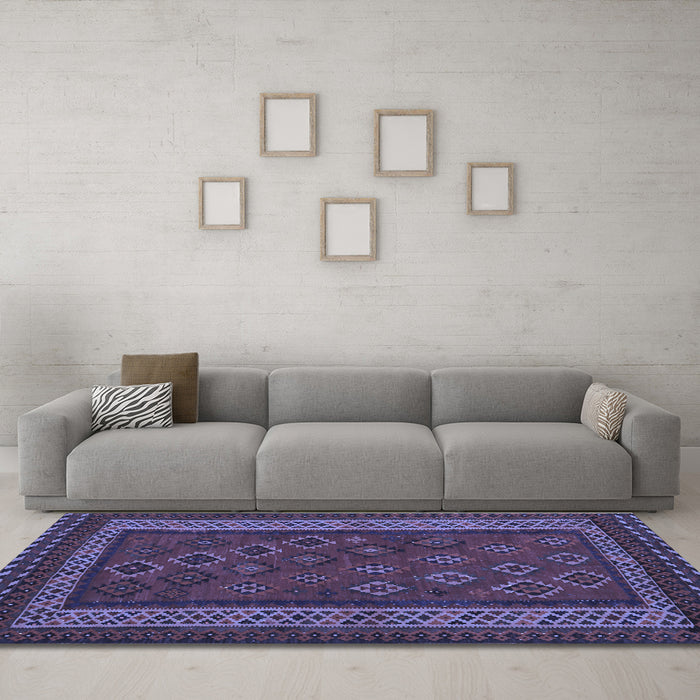Machine Washable Oriental Blue Traditional Rug in a Living Room, wshcon1206blu