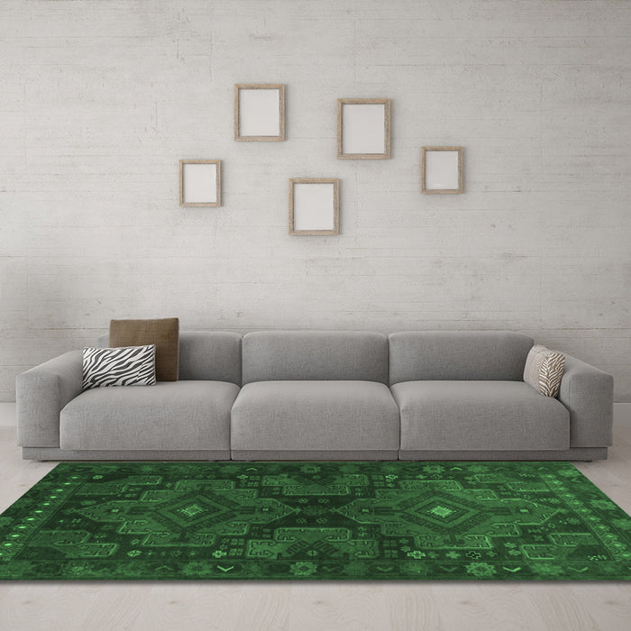 Machine Washable Abstract Emerald Green Contemporary Area Rugs in a Living Room,, wshcon1216emgrn