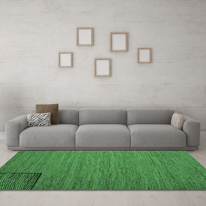 Machine Washable Abstract Emerald Green Contemporary Area Rugs in a Living Room,, wshcon1224emgrn