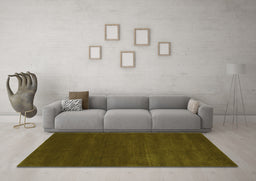 Machine Washable Abstract Green Contemporary Area Rugs in a Living Room,, wshcon122grn