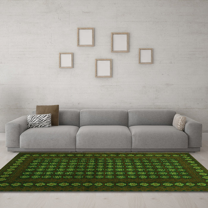 Machine Washable Abstract Green Contemporary Area Rugs in a Living Room,, wshcon1236grn