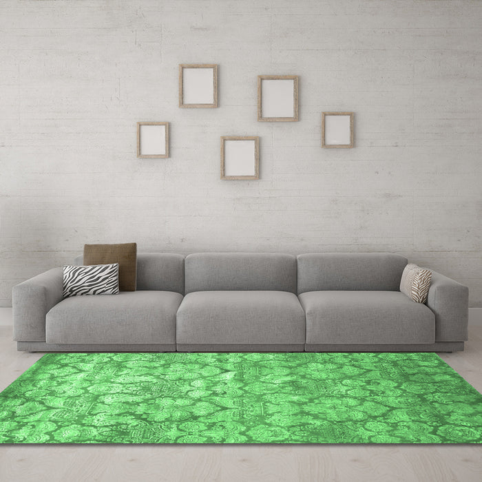 Machine Washable Abstract Emerald Green Contemporary Area Rugs in a Living Room,, wshcon1239emgrn