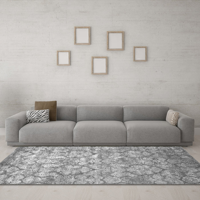 Machine Washable Abstract Gray Contemporary Rug in a Living Room,, wshcon1239gry