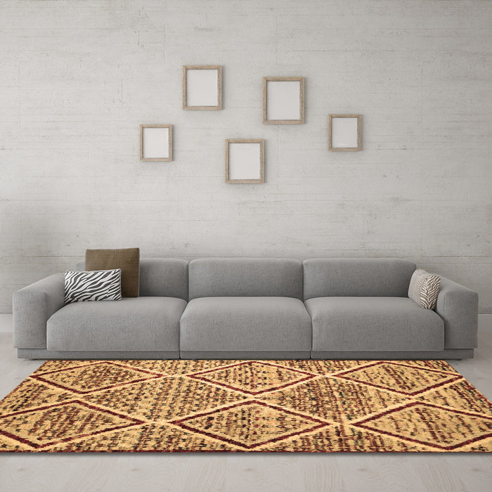 Machine Washable Abstract Brown Contemporary Rug in a Living Room,, wshcon1240brn