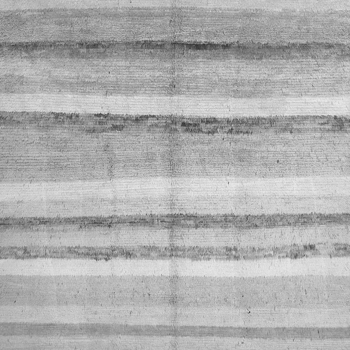 Serging Thickness of Machine Washable Southwestern Gray Country Rug, wshcon1242gry