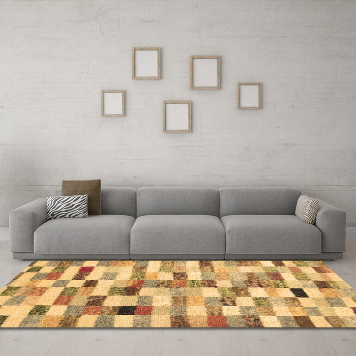 Machine Washable Abstract Brown Contemporary Rug in a Living Room,, wshcon1244brn