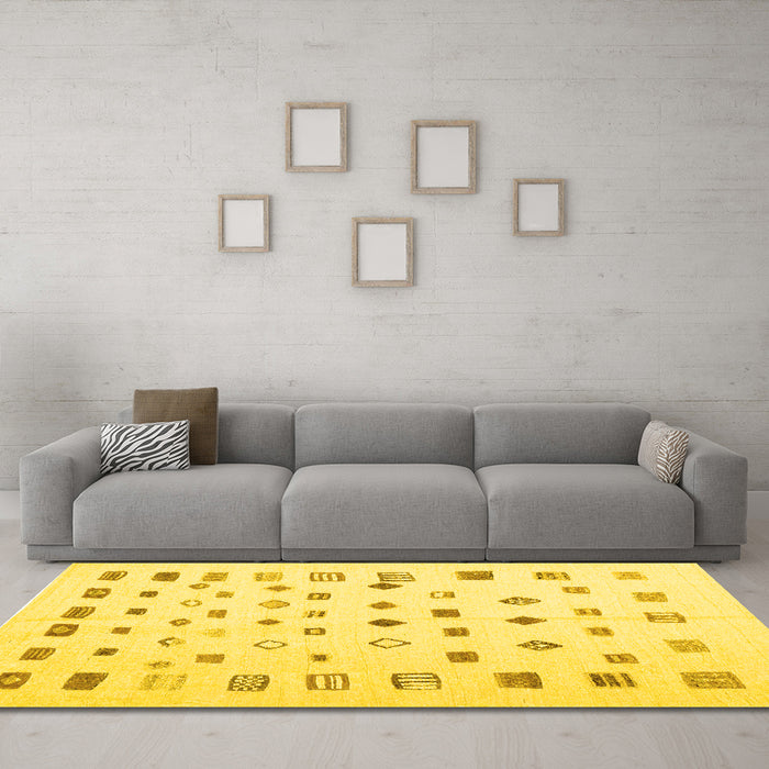 Machine Washable Abstract Yellow Contemporary Rug in a Living Room, wshcon1247yw