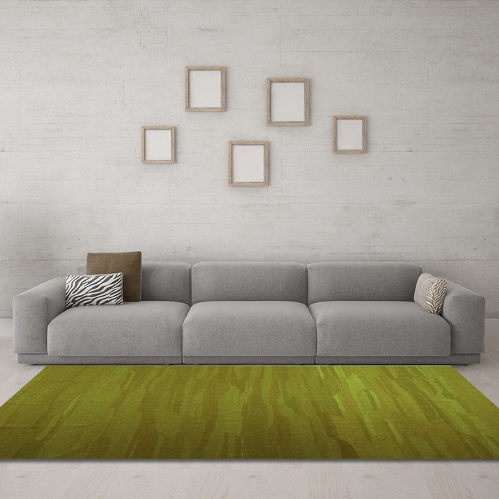 Machine Washable Abstract Green Contemporary Area Rugs in a Living Room,, wshcon1250grn