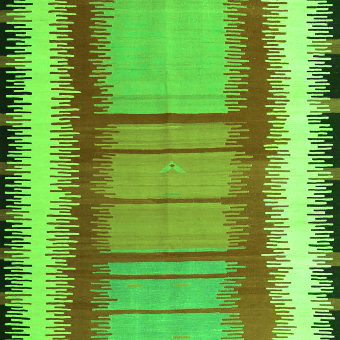 Serging Thickness of Machine Washable Southwestern Green Country Area Rugs, wshcon1254grn