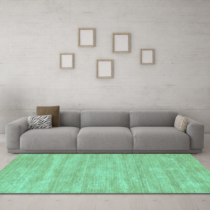Machine Washable Solid Turquoise Modern Area Rugs in a Living Room,, wshcon125turq