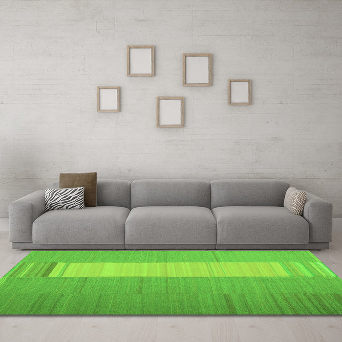 Machine Washable Abstract Green Contemporary Area Rugs in a Living Room,, wshcon1260grn