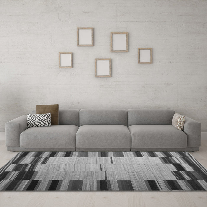 Machine Washable Abstract Gray Contemporary Rug in a Living Room,, wshcon1265gry