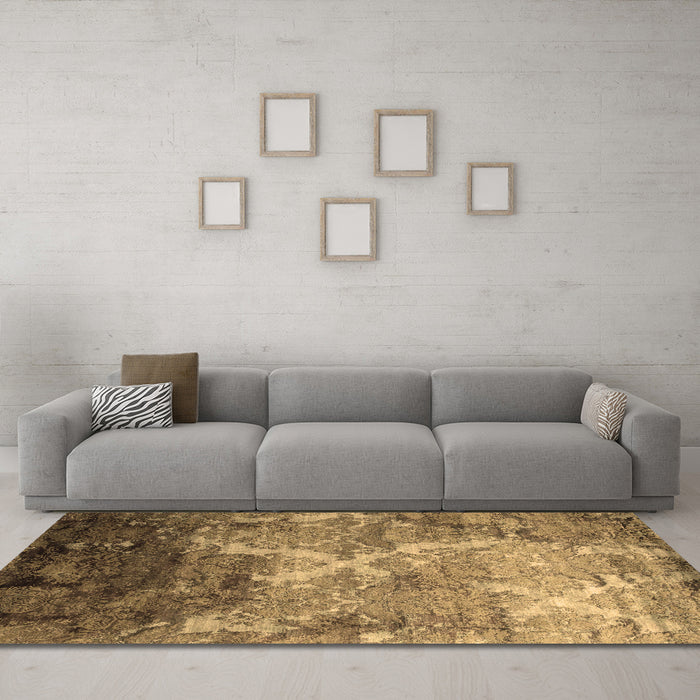 Machine Washable Abstract Brown Contemporary Rug in a Living Room,, wshcon1272brn