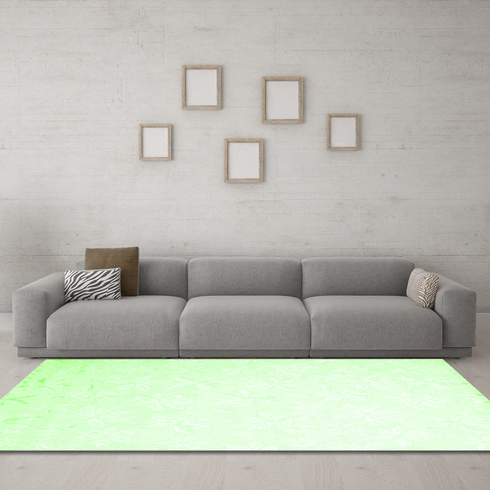 Machine Washable Solid Green Modern Area Rugs in a Living Room,, wshcon1286grn