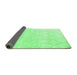 Sideview of Solid Emerald Green Modern Rug, con1292emgrn