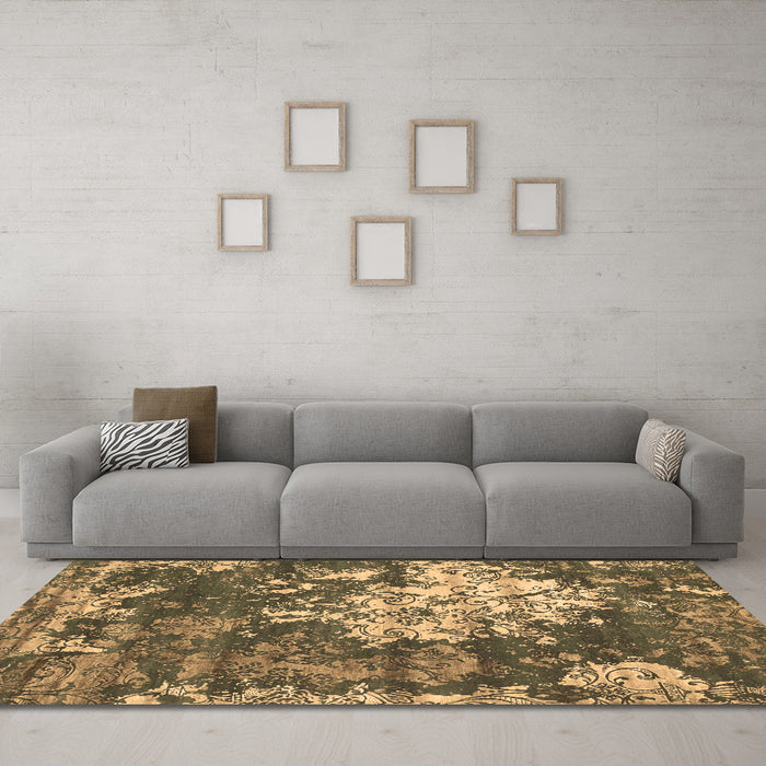 Machine Washable Abstract Brown Contemporary Rug in a Living Room,, wshcon1293brn