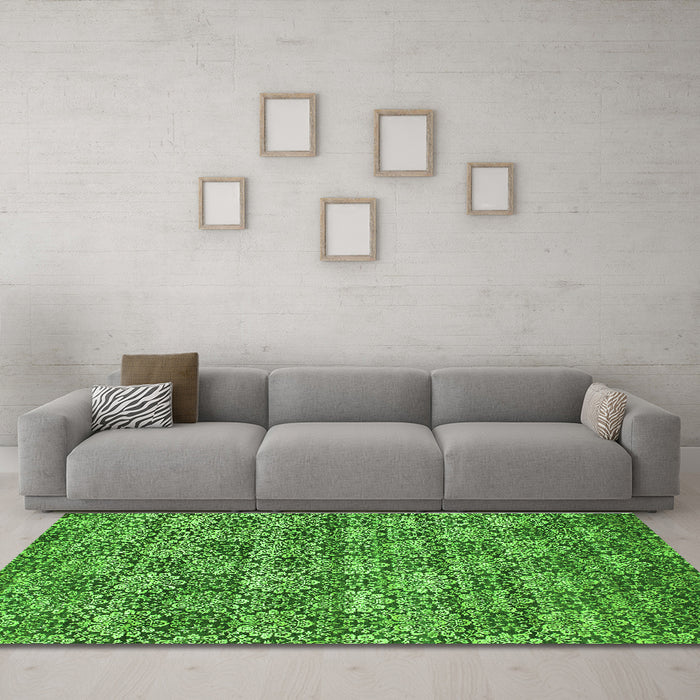 Machine Washable Abstract Green Contemporary Area Rugs in a Living Room,, wshcon1299grn