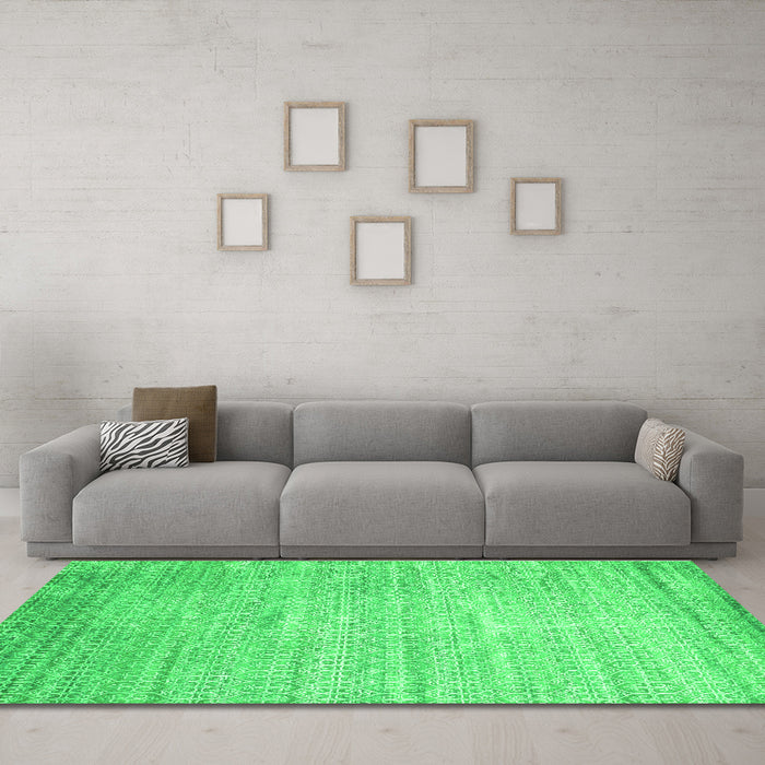 Machine Washable Abstract Green Contemporary Area Rugs in a Living Room,, wshcon1300grn