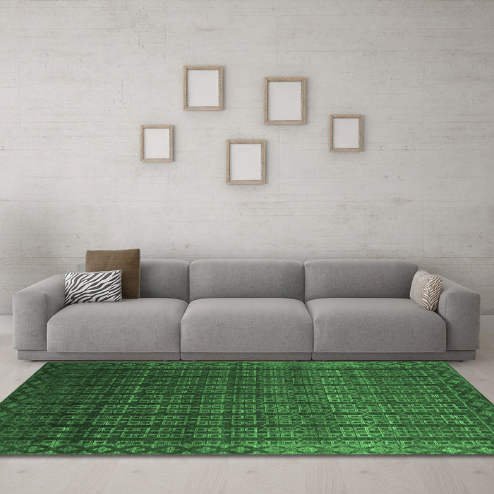 Machine Washable Abstract Emerald Green Contemporary Area Rugs in a Living Room,, wshcon1301emgrn