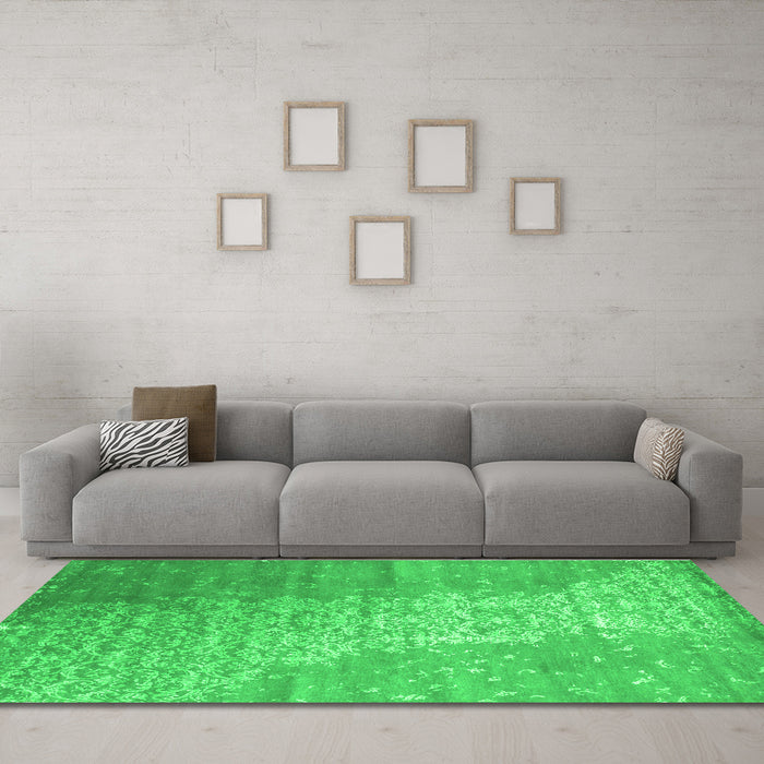 Machine Washable Abstract Green Contemporary Area Rugs in a Living Room,, wshcon1306grn