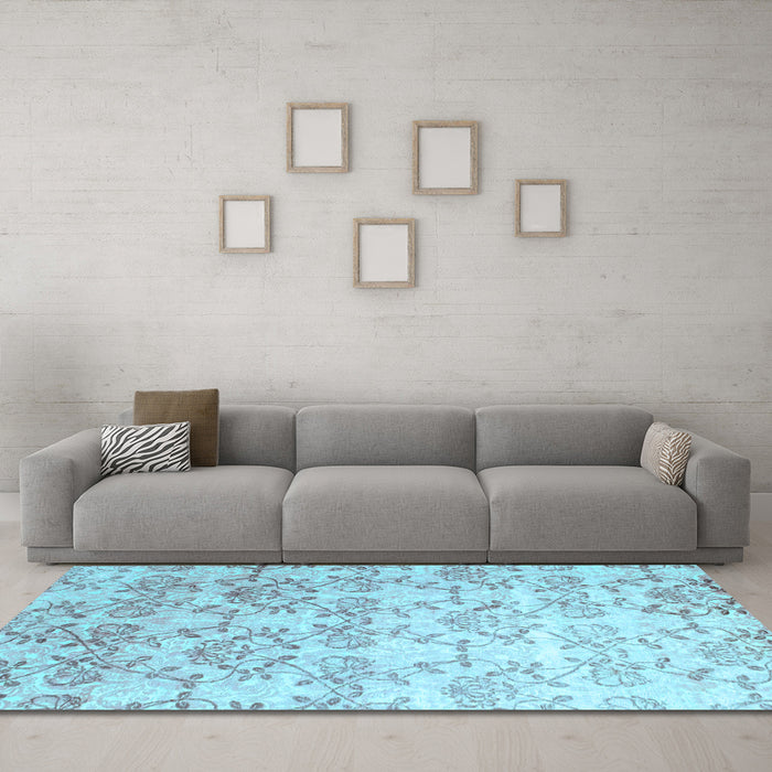 Machine Washable Abstract Light Blue Contemporary Rug in a Living Room, wshcon1307lblu