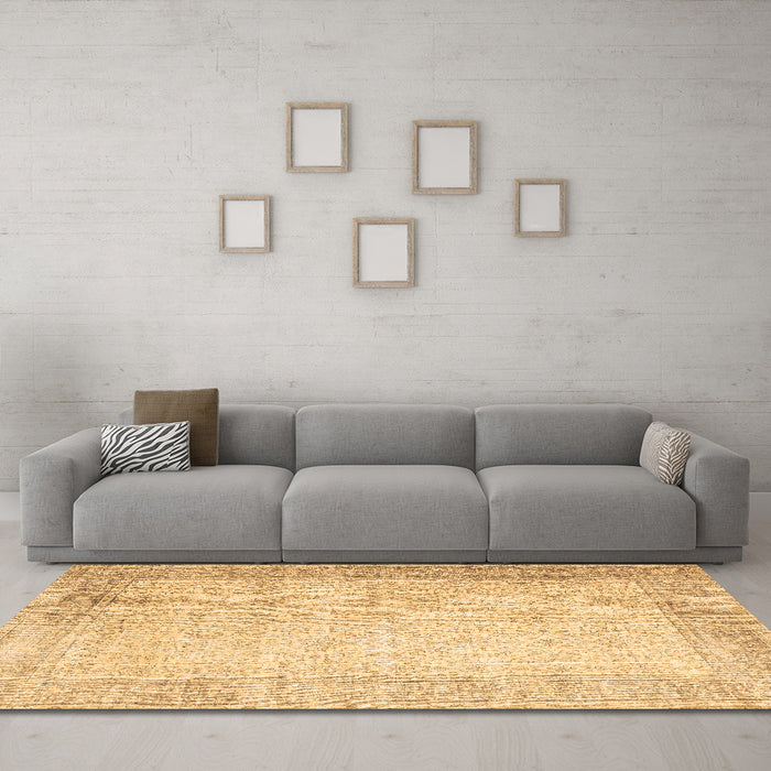 Machine Washable Abstract Brown Contemporary Rug in a Living Room,, wshcon1311brn