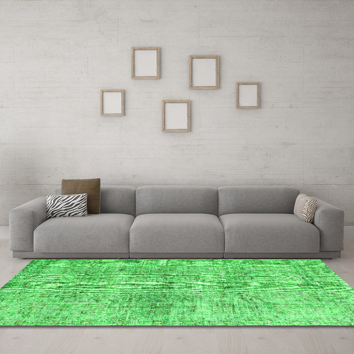 Machine Washable Abstract Green Contemporary Area Rugs in a Living Room,, wshcon1315grn