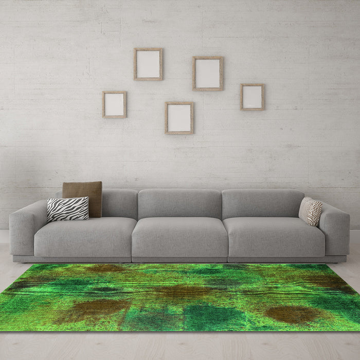 Machine Washable Abstract Green Contemporary Area Rugs in a Living Room,, wshcon1316grn