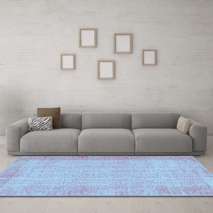 Machine Washable Abstract Light Blue Contemporary Rug in a Living Room, wshcon1318lblu