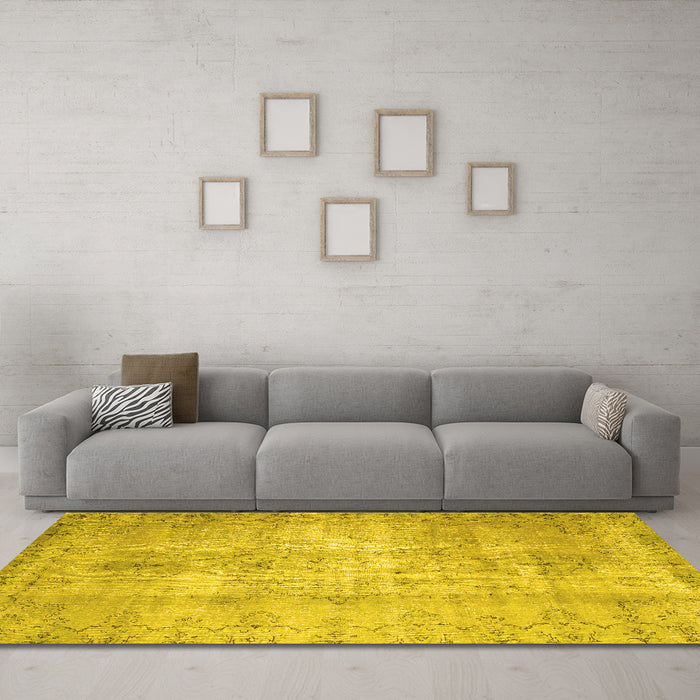 Machine Washable Abstract Yellow Contemporary Rug in a Living Room, wshcon1319yw