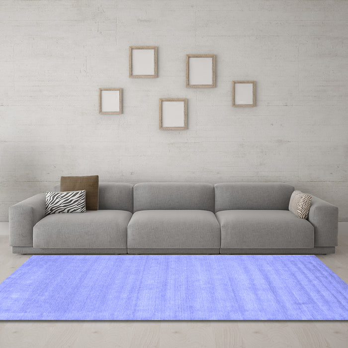 Machine Washable Solid Blue Modern Rug in a Living Room, wshcon131blu