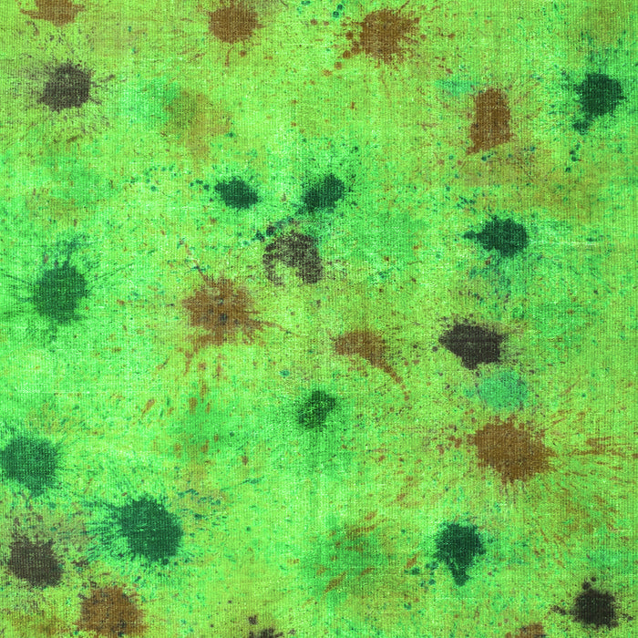 Serging Thickness of Machine Washable Abstract Green Contemporary Area Rugs, wshcon1321grn