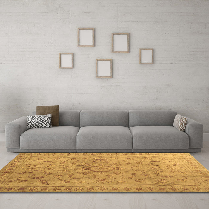 Machine Washable Abstract Brown Contemporary Rug in a Living Room,, wshcon1322brn