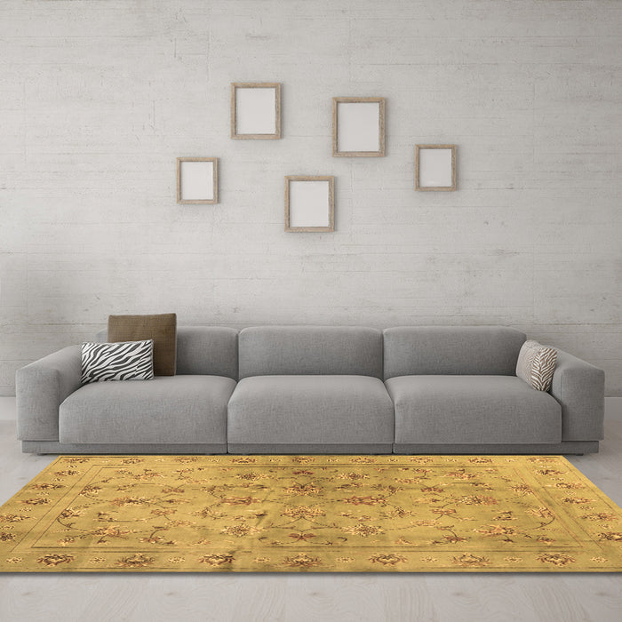 Machine Washable Abstract Brown Contemporary Rug in a Living Room,, wshcon1326brn