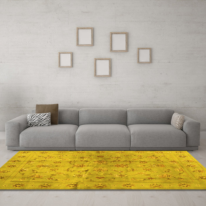 Machine Washable Abstract Yellow Contemporary Rug in a Living Room, wshcon1326yw